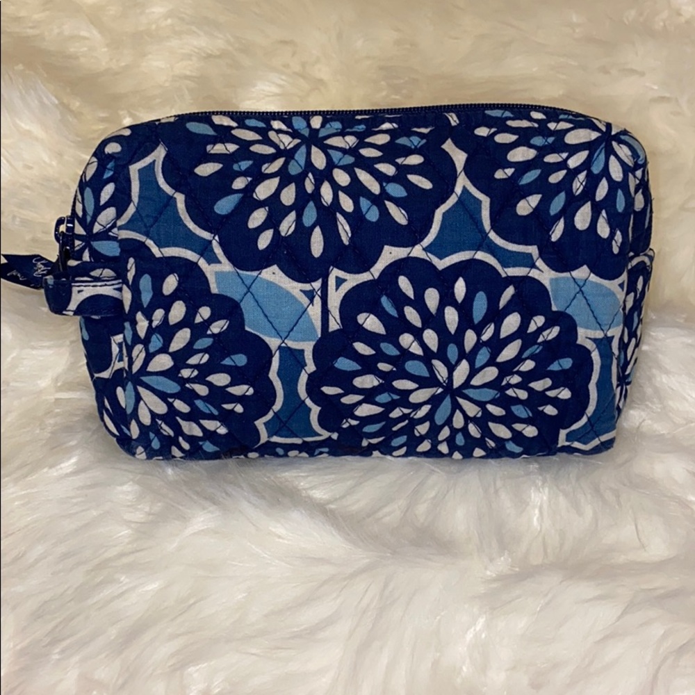 Vera Bradley Pouch